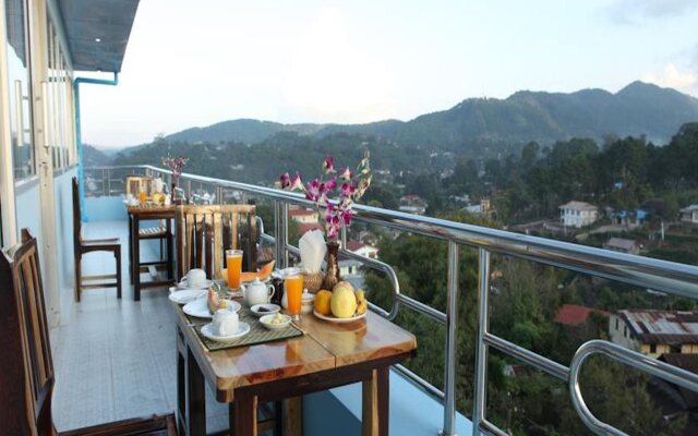 Pine Breeze Hotel