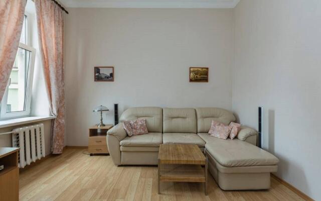 Apartment Fontanki 77