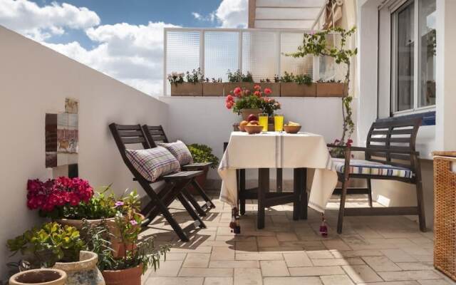 Bright And Beautiful 3 Bd Apartment With Private Terrace Magdalena Terrace