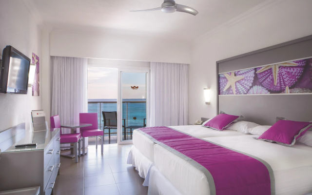 Hotel Riu Cancun -  Adults Only - All Inclusive