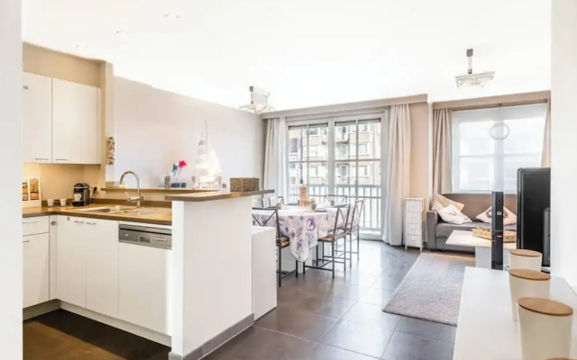 Apartment for 4 People With Parking