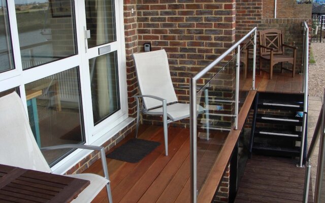 16 The Boathouse, RYE