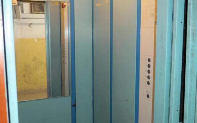 RC on Sayat-Nova avenue 21