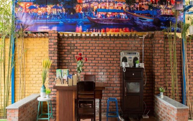 OYO 469 Ly's Villa Hoi An