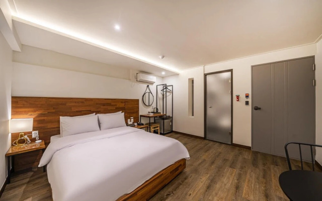 Seogwipo The Hotel