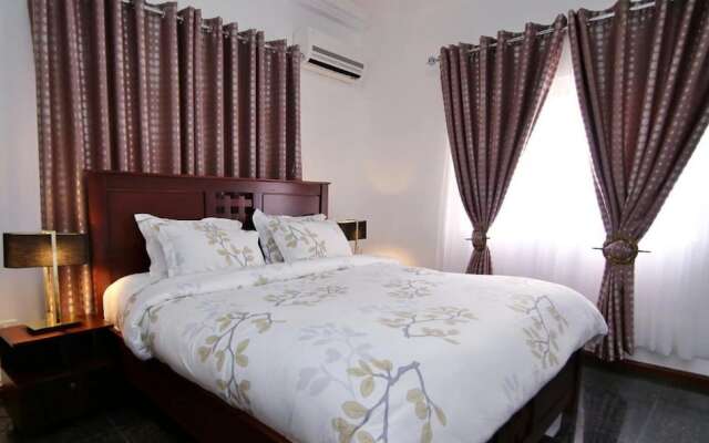 St Georgess Height-room With Balcony