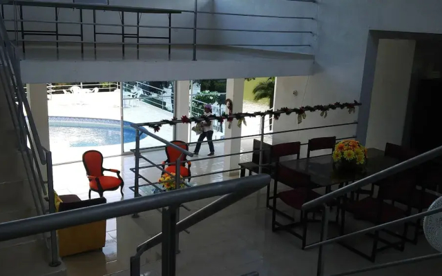 Casa Cristal Floresta