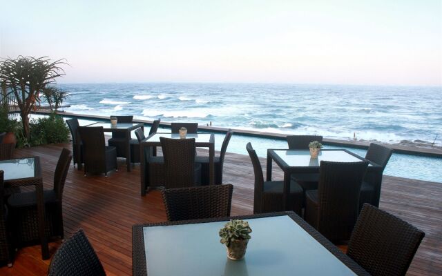 Canelands Beach Club