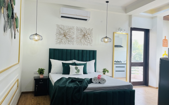 BluO Studio Noida - Balcony, Terrace Garden, Gym