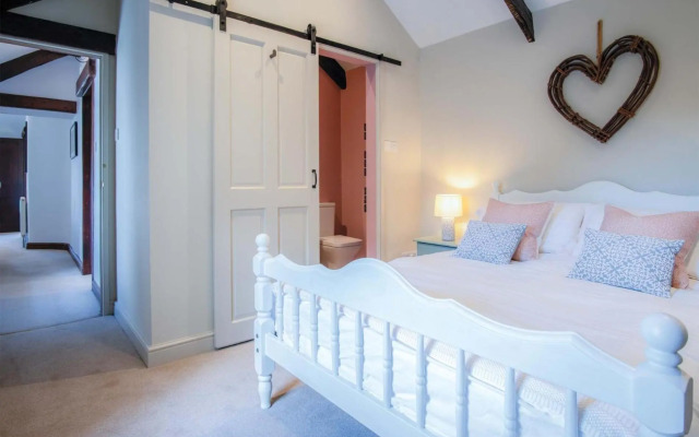 Tregoyr - 3 Bedroom Holiday Home - St Florence