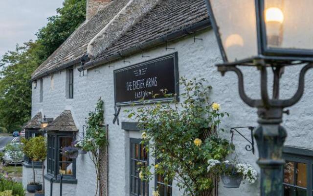 Rooms at The Exeter Arms Easton