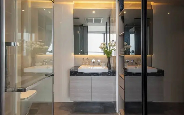 35th Floor Sea View Beauty