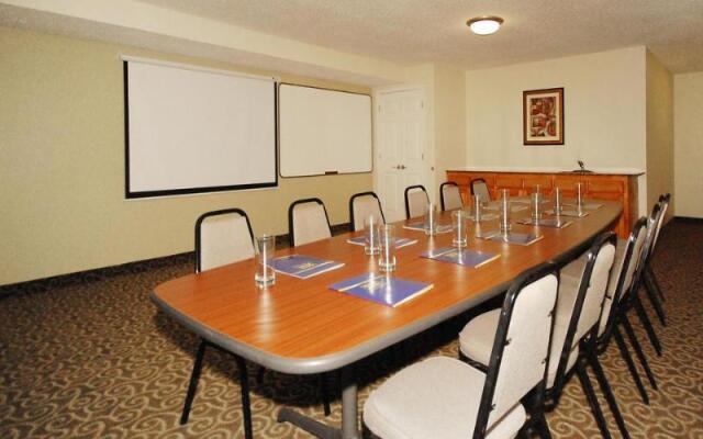 MainStay Suites Knoxville North I-75