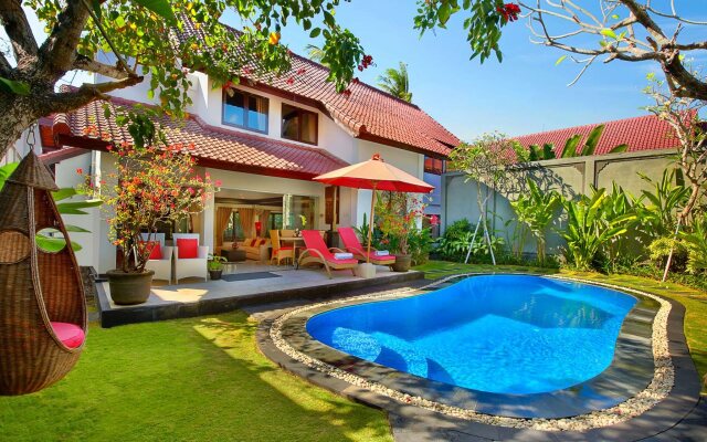 Alysha Villa Seminyak Beachside