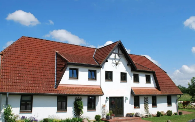 Wohnung in Dargun, Mecklenburg mit Schwimmbad