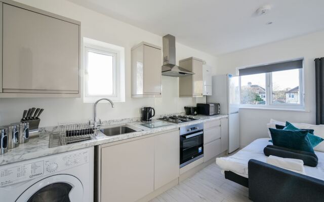 Bohr Lodge 1&2-bedroom flats