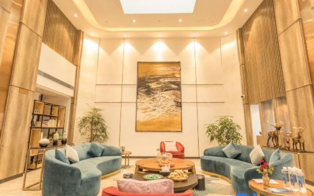 Haiyi Fino Hotel (Jingmen Wanda Plaza Smart Branch)