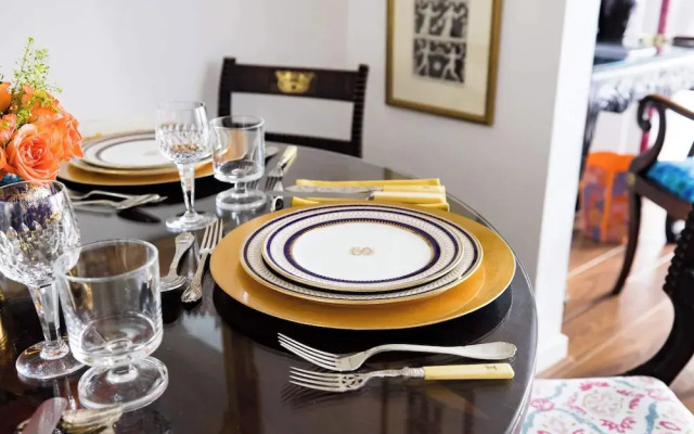 Mayfair W/ac 3-bed-5guests Berkeley Square