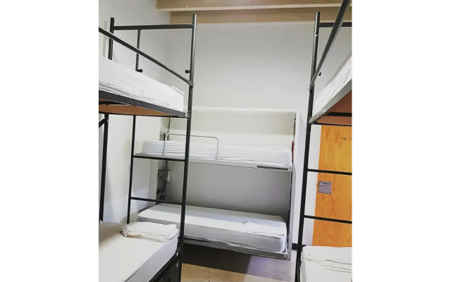 Traveller Box Hostel