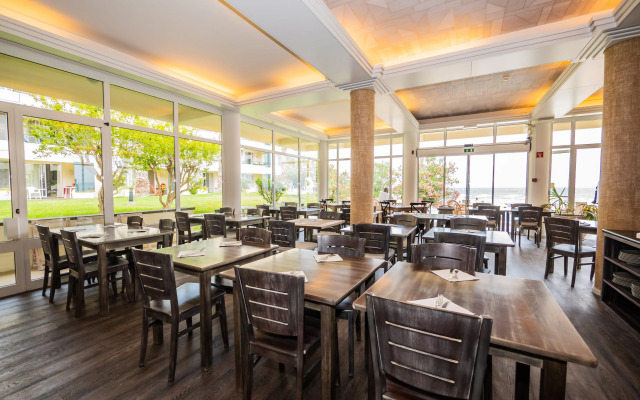 Vila Baleira Suites