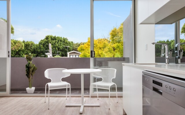 Bondi Beach Studios Suite 1