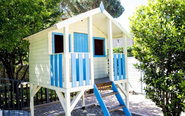 Residence Holidays