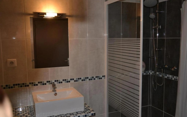 Hôtel Restaurant Le Victor Hugo