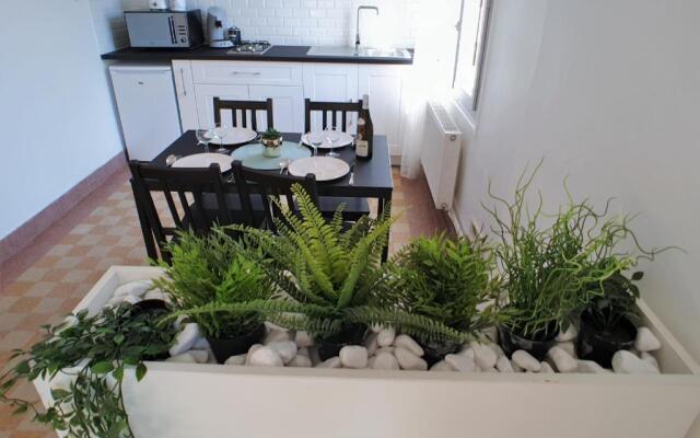 Au 36, Les Apparts Hotel Joigny