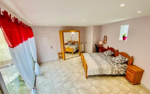 Reims Sherpa Guest House
