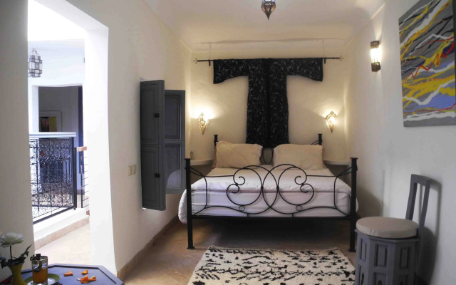 Riad Linda
