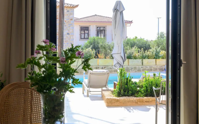 Kannas Mani-Luxury Suites- Adults friendly 14+