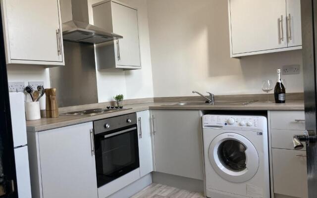 City Center Top Floor Executive Flat