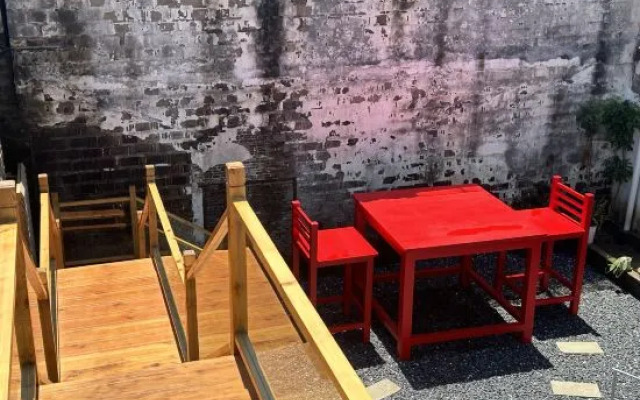 Shanghai Bu She Jiangnan Homestay (Zhujiajiao Ancient Town Branch)