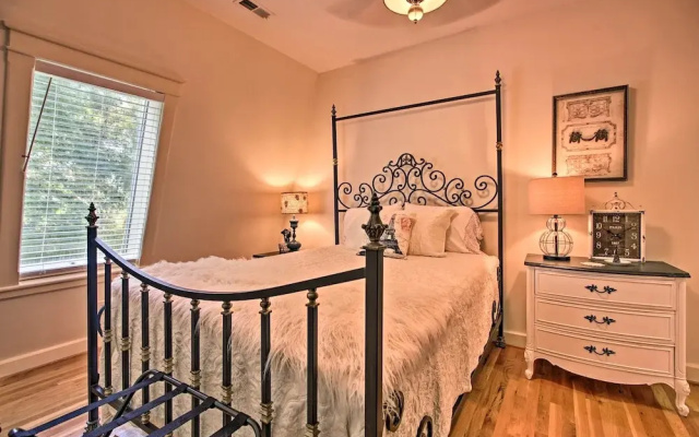 Spacious McGaheysville Family Retreat with Game Room