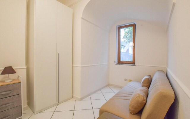 Nice Apartment in Ischia With 3 Bedrooms and Wifi