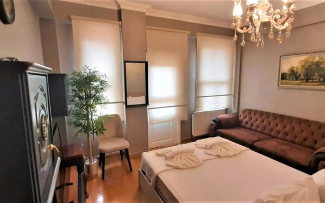 Valentine Suites Hotel