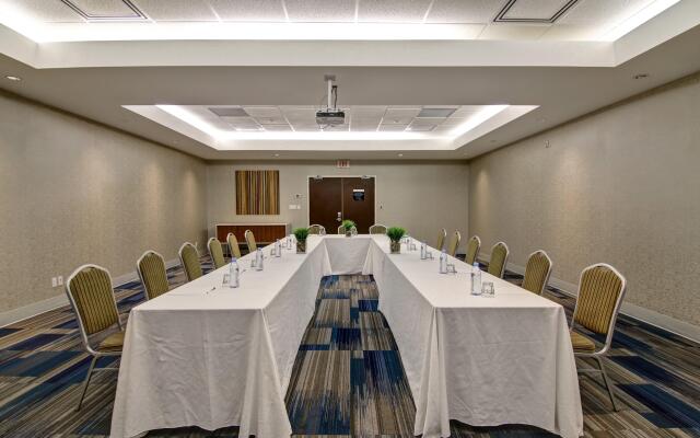 Holiday Inn Express Hotel & Suites Toronto - Markham by IHG