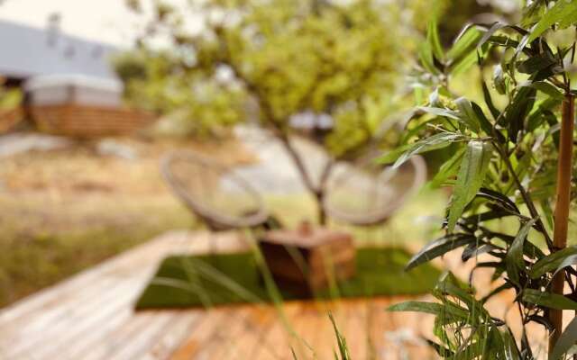 koh Tenta, a b&b in a Luxury Glamping Style