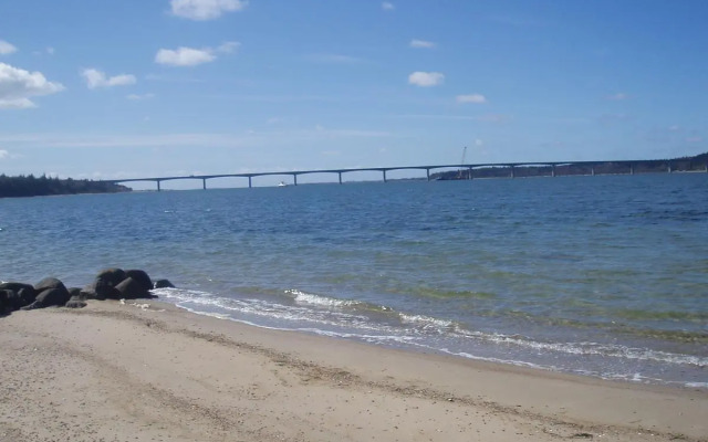 Strandhuset Holiday Home