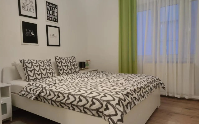 Lumani Apartment Zagreb with FREE Parking