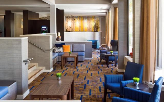 Courtyard by Marriott Denver Central Park