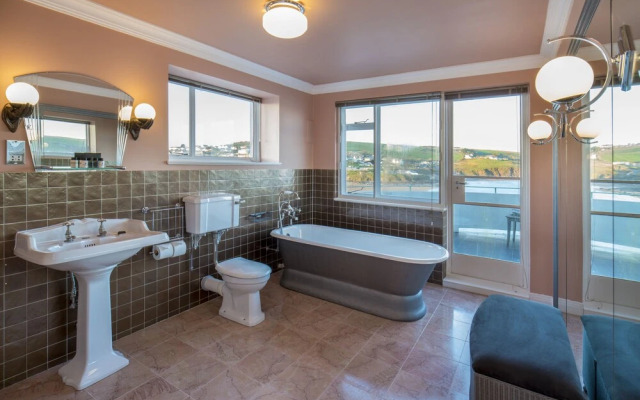 Burgh Island Hotel