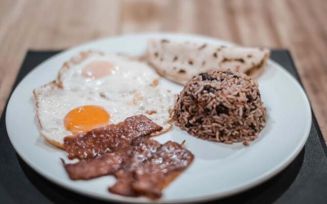 Ritmo Tropical Hotel