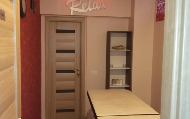 West Plaza Hotel