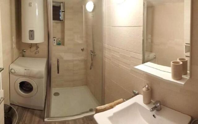 Apartments Neda - 80m from sea