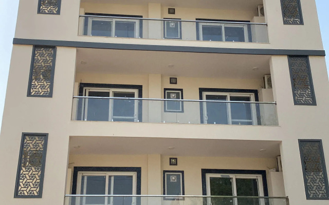 Oyo 89049 Star Corporate Suite