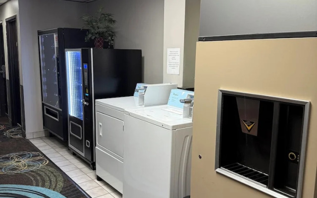 Super 8 Campbellsville KY