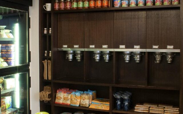 Element Denver Park Meadows