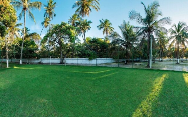 Costa Dourada Village