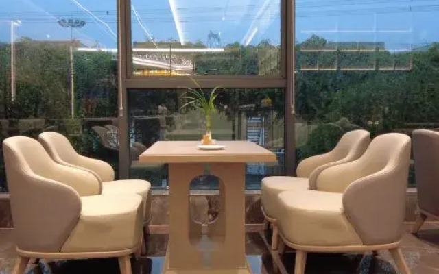 Fuchengda International Hotel